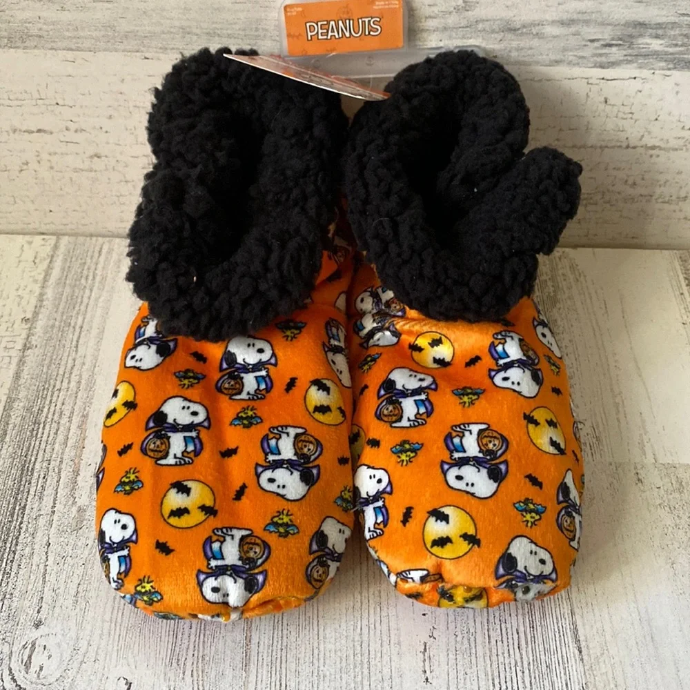 Toddler Peanuts Snoopy Halloween Plush Booties Size 3T-5T NEW